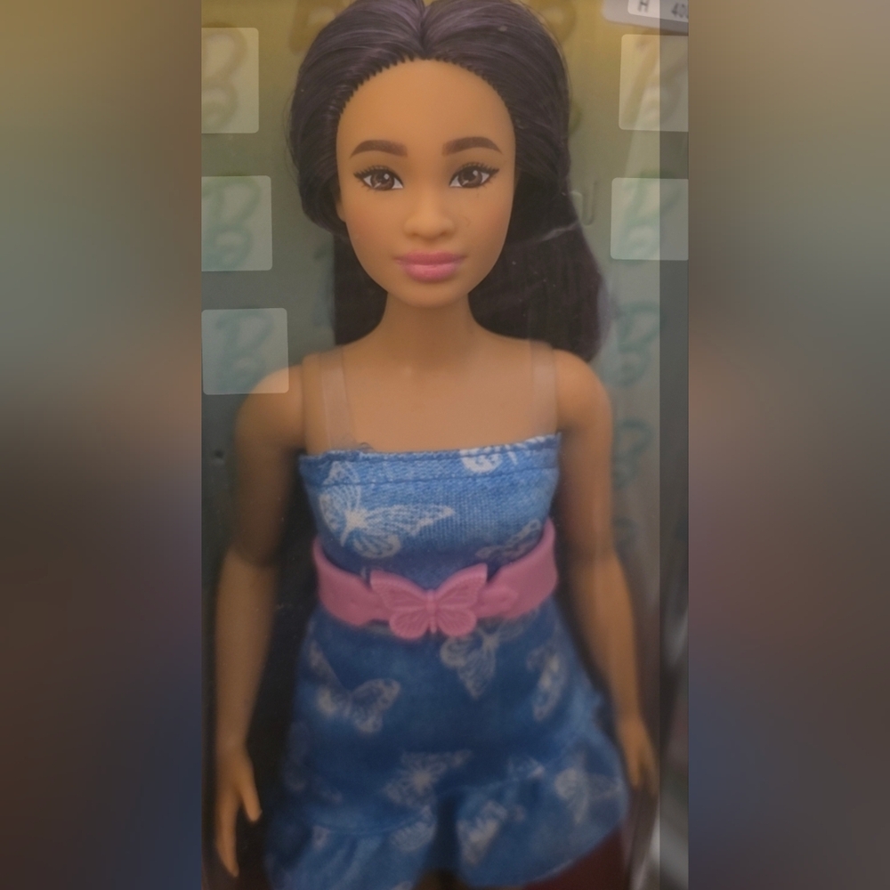 Barbie Purple Streaks Hair Blue Butterfly Dress Pink Boots Doll 231 NIB